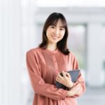 子育てママが正社員に転職できる？転職先の探し方や転職時のポイントも解説！