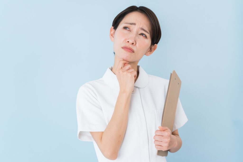看護師から転職できる？転職前に振り返るべき点や看護師の経験や資格を活かせる仕事もご紹介