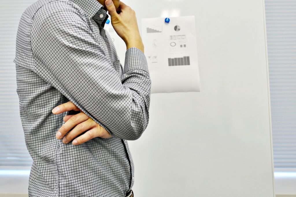 転職は50代でもできる？転職前に振り返るべきチェックポイントや転職するコツも紹介